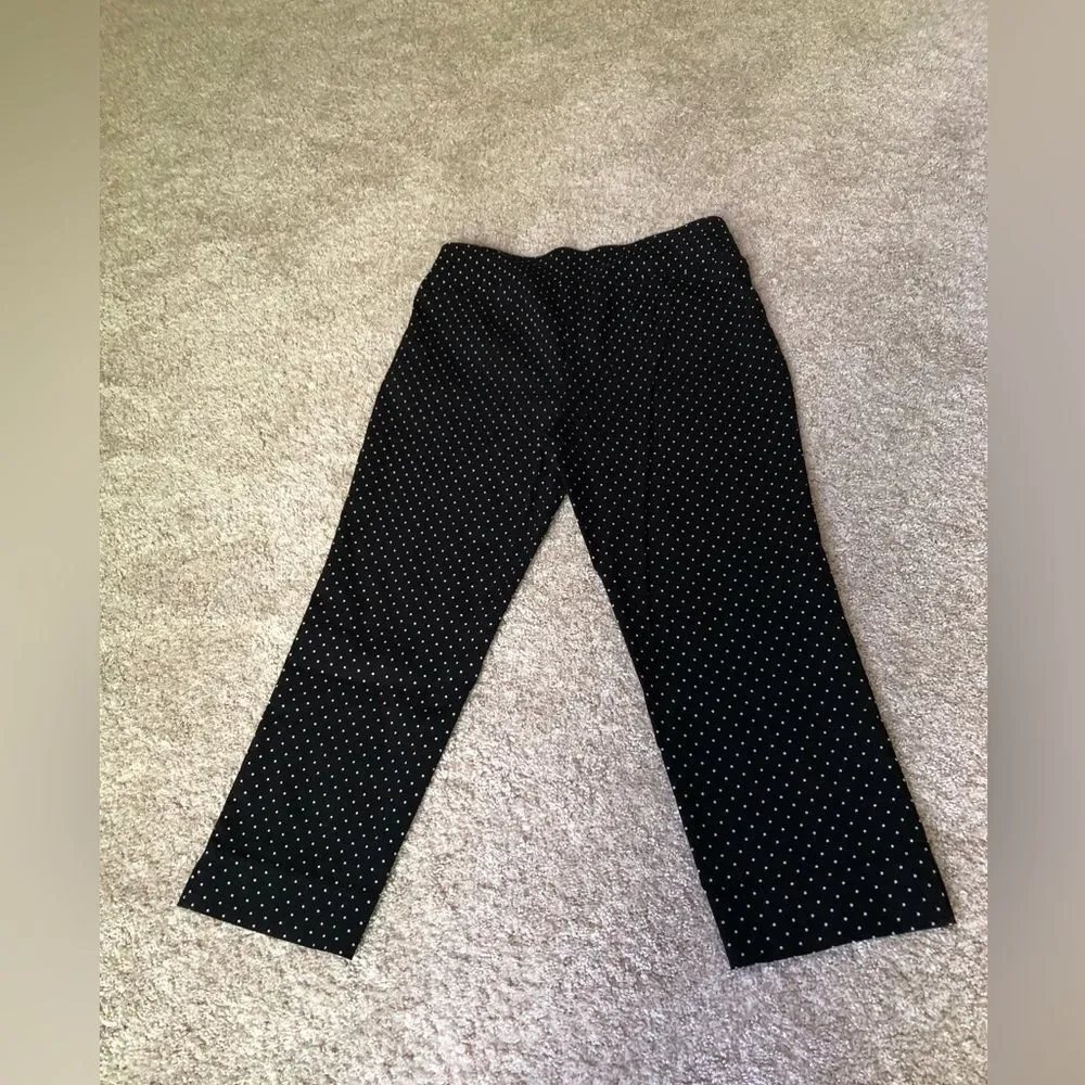White House Black Market Women sz 10 Polka Dot Slim Ankle Pants cropped pull-up